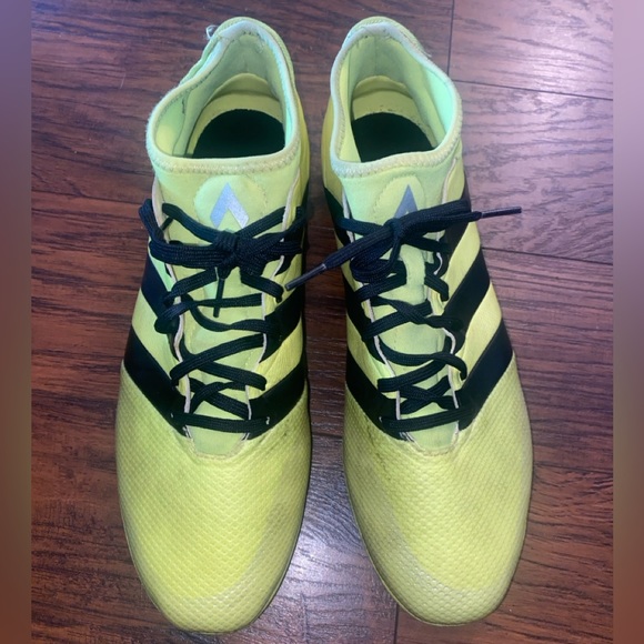 Adidas Ace Soccer Cleats - Picture 1 of 6